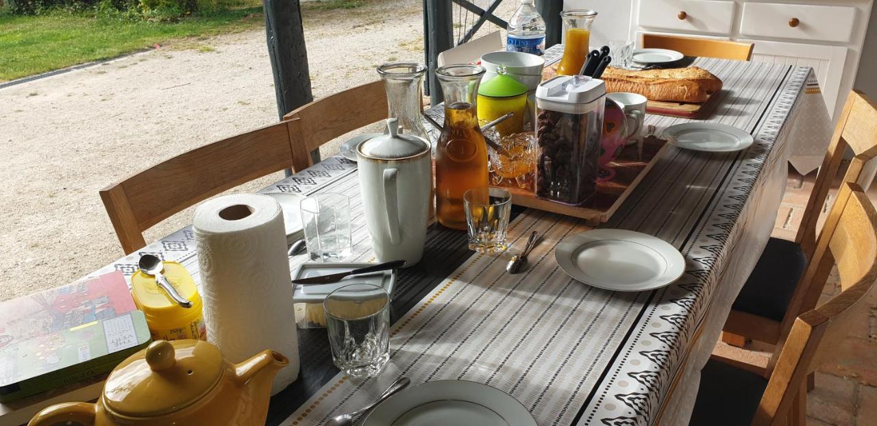 La Petite Maison Hotel Saint-Georges-sur-Cher Esterno foto